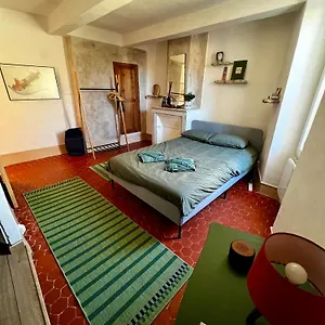 Appartement Charmante Maison De Village Au Coeur De La Provence Verte, Esparron (Var)